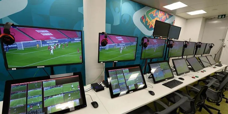 Khám phá cách hoạt động của VAR là gì